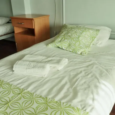 Hostel Jardins De Sao Luis Setúbal